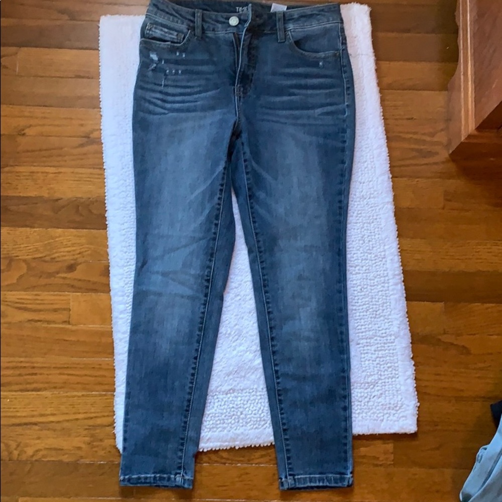 Time and tru skinny jean